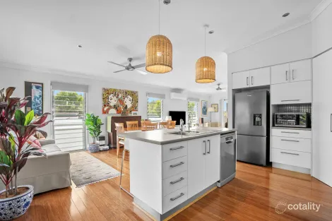 Property photo of 15 Gold Leaf Crescent Murwillumbah NSW 2484