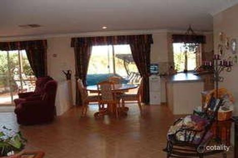 Property photo of 4 Urquhart Way Hocking WA 6065