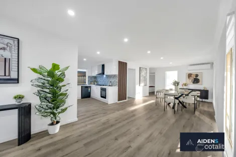 Property photo of 11 Danthonia Street Delahey VIC 3037