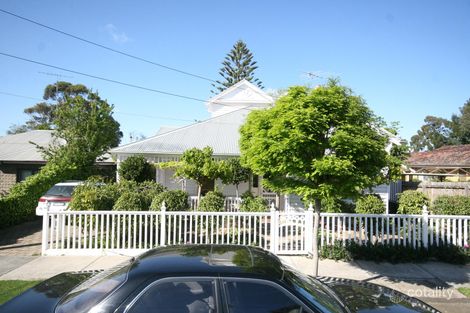 35 Clarke St, Newtown, VIC 3220