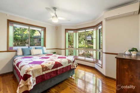 Property photo of 37 Harvey Street Mount Lofty QLD 4350