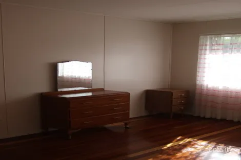 Property photo of 3 Park Road Crows Nest QLD 4355