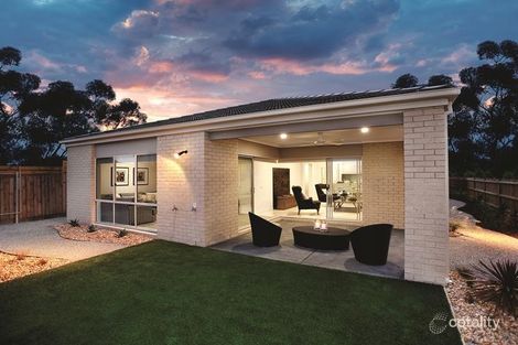 Property photo of 2A Prendergast Avenue Cranbourne East VIC 3977
