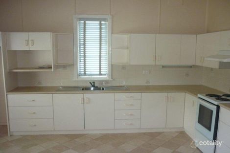 Property photo of 98 Mann Street Armidale NSW 2350