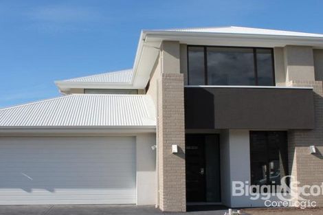 Property photo of 29 Epsom Lane Cranbourne North VIC 3977