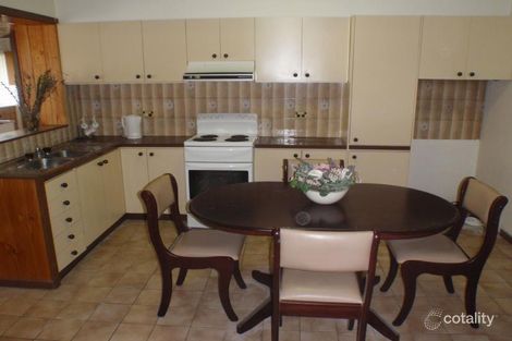 Property photo of 53 Erica Avenue St Albans VIC 3021