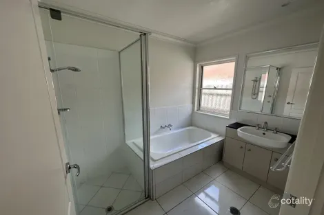 Property photo of 1/308 Mackenzie Street Rangeville QLD 4350