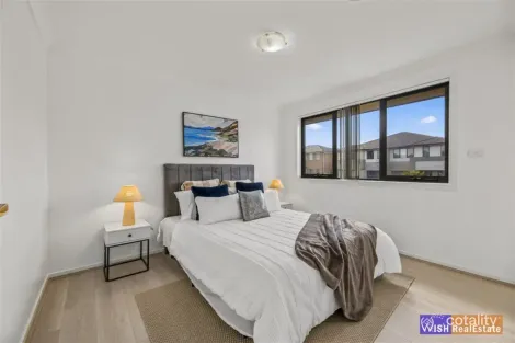 Property photo of 10 Bursill Place Bardia NSW 2565