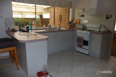 Property photo of 12 The Glade Aberfoyle Park SA 5159