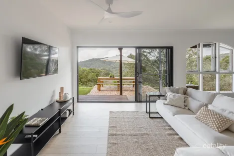 Property photo of 37 Lowry Court Neranwood QLD 4213