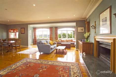Property photo of 12 Rembrandt Drive Middle Cove NSW 2068