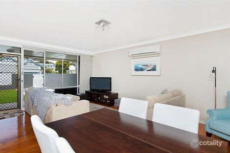 Property photo of 1/4-6 Little Edward Street Merewether NSW 2291