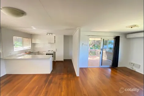 Property photo of 15 Castle Court Kallangur QLD 4503