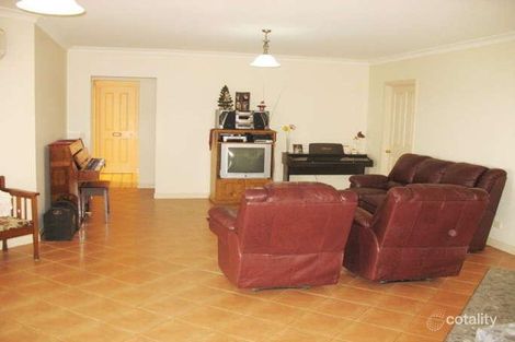 Property photo of 13 Schaefer Drive Loxton SA 5333