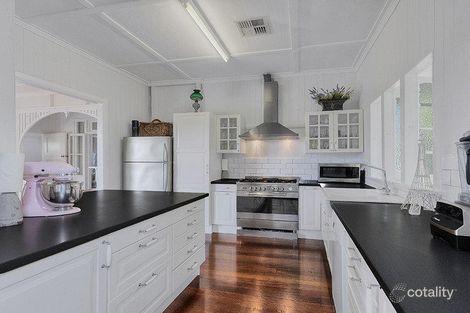 Property photo of 40 Hockings Street Clayfield QLD 4011