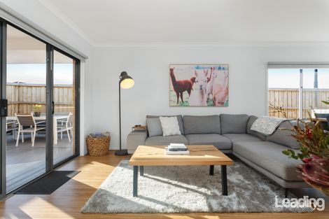 Property photo of 6 Fragrant Crescent Diggers Rest VIC 3427
