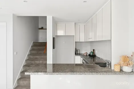 Property photo of 19/47 Blackall Street Barton ACT 2600