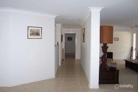 Property photo of 22 Amber Grove Bolwarra Heights NSW 2320