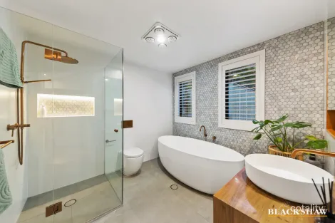 Property photo of 31 Dartnell Street Gowrie ACT 2904