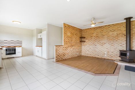 Property photo of 8 Equestrian Drive Maudsland QLD 4210