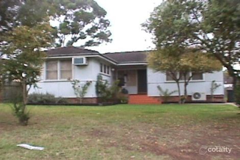 25 Freeman St, Colyton, NSW 2760