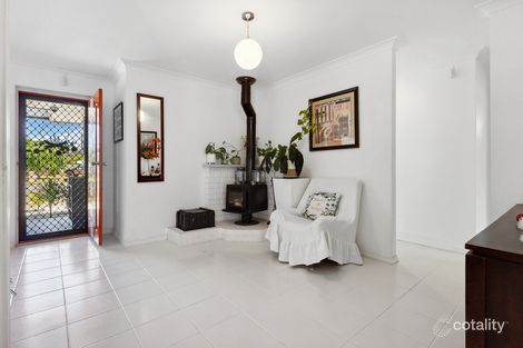 Property photo of 11 Niagara Place Greenfields WA 6210