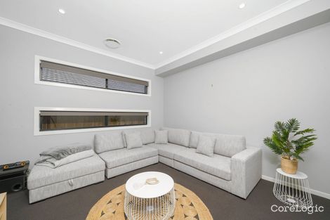 Property photo of 61 Amberley Street Gledswood Hills NSW 2557