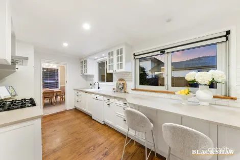 Property photo of 10 Tryon Street Hackett ACT 2602