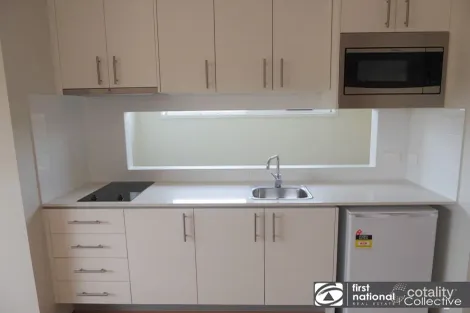 Property photo of 158 Liz Kernohan Drive Elderslie NSW 2570