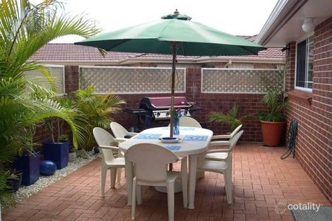 Property photo of 1/10 Grandis Drive Tuncurry NSW 2428