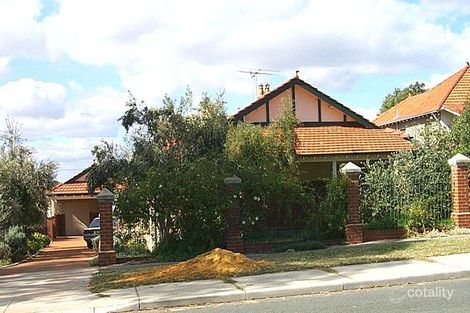 Property photo of 28 Windsor Road East Fremantle WA 6158