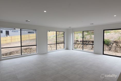 Property photo of 16 Salisbury Circuit Fyansford VIC 3218