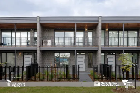 19 Ribbonwood Cres, Sunshine North, VIC 3020