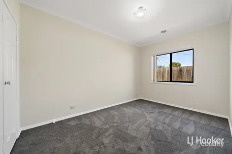 Property photo of 7 Bega Place Narrabundah ACT 2604