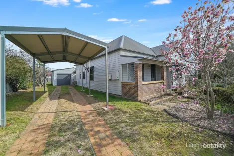 Property photo of 96 O'Dell Street Armidale NSW 2350