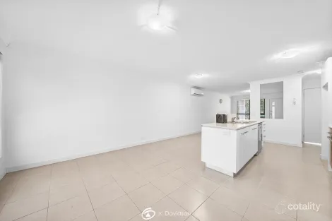 Property photo of 6 Acton Lane Holsworthy NSW 2173