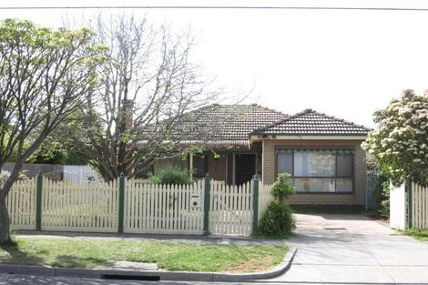 Property photo of 2/12 Halliday Street Mount Waverley VIC 3149