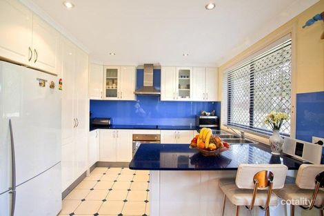 Property photo of 18 Waygara Avenue Green Valley NSW 2168