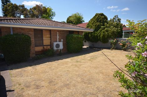 Property photo of 44 Asteroid Way Carlisle WA 6101