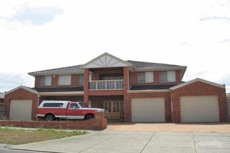Property photo of 28 Wellesley Drive Taylors Lakes VIC 3038
