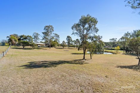 Property photo of 24 Lakes Folly Drive Branxton NSW 2335