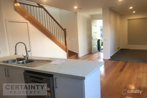 Property photo of 4/1 Newton Street Reservoir VIC 3073
