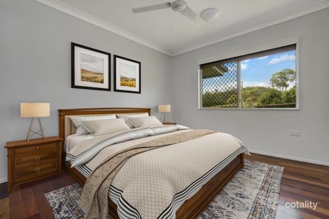 Property photo of 33 Philip Street South Gladstone QLD 4680