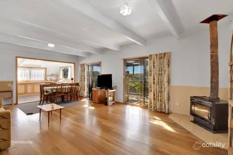 Property photo of 144 Applebys Road Upper Natone TAS 7321