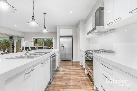 Property photo of 26 Florentino Parade Point Cook VIC 3030