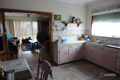 Property photo of 19 Windsor Avenue Moe VIC 3825