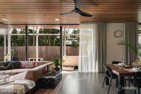 Property photo of 118 D'Arcy Road Seven Hills QLD 4170