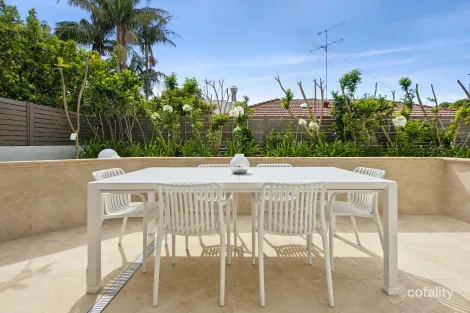 Property photo of 1/59-63 Howard Avenue Dee Why NSW 2099