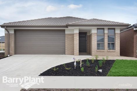 Property photo of 14 Naomi Street Pakenham VIC 3810
