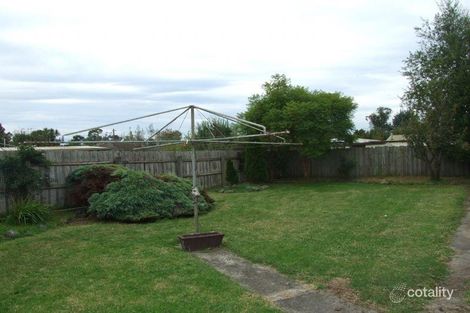 Property photo of 4 Malnham Crescent Newborough VIC 3825